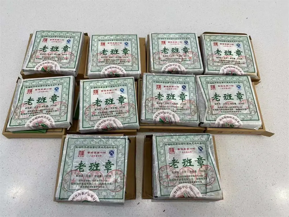 黄冈回收陈升号普洱茶2011年生茶熟茶